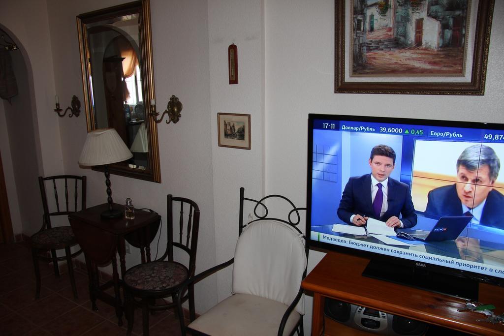 Holiday Home Torre De Pisa Torrevieja Bilik gambar